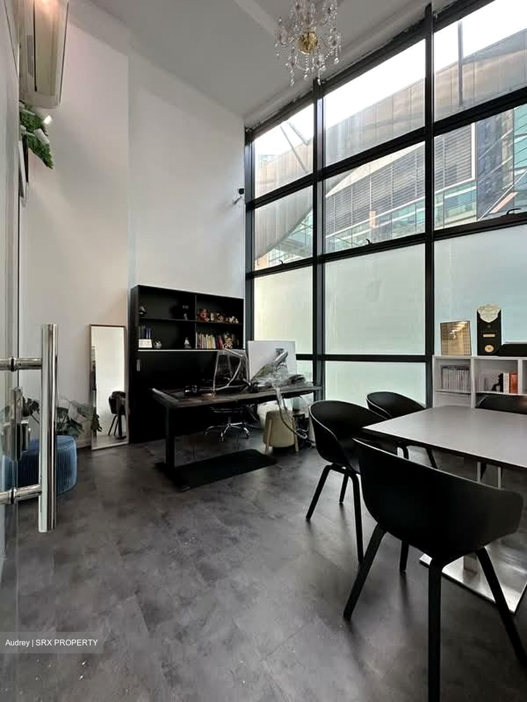 Oxley Bizhub (D14), Office #549022501
